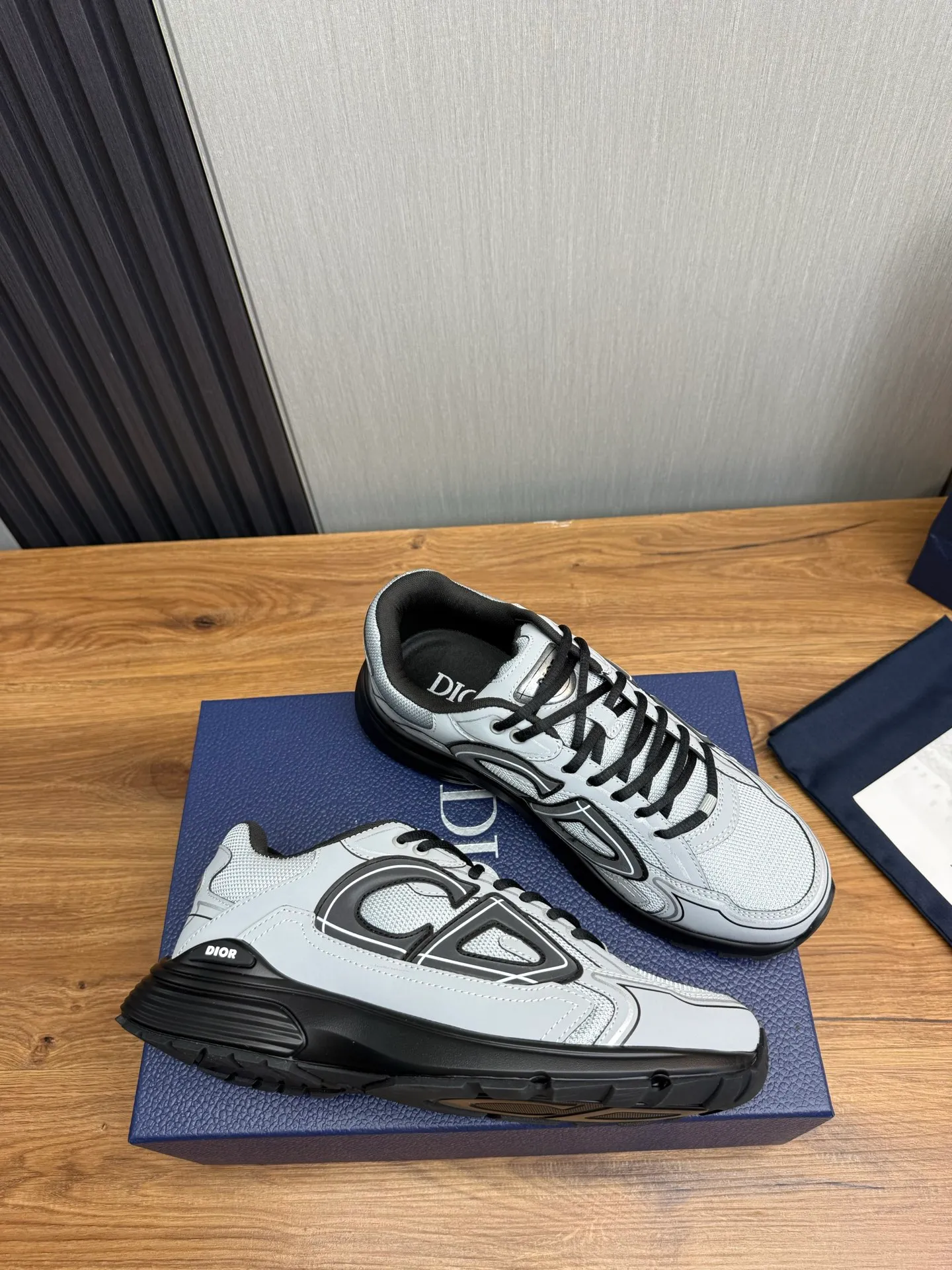 Men's men's shoes 💰580💰 Dior Dior.B30 couple hot sale ❤️💚Official website 1:1 replica ⬆️Imported cowhide stitching, comfortable mesh lining 35-45 (45 customized, non-refundable)